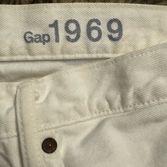 White GAP 1969 SLIM STRAIGHT WHITE JEANS sz 32. 32x30 1969 - Picture 2 of 6